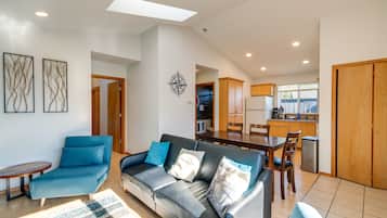 TV, fireplace, books