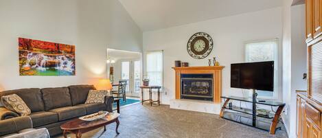 House (3 Bedrooms) | Front of property