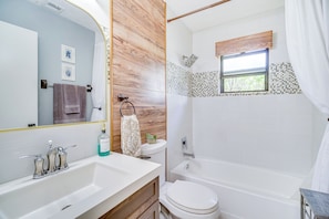 House (3 Bedrooms) | Interior - Port St Lucie Retreat: Lanai w/ Private Pool! (Port Saint Lucie)