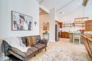 House (2 Bedrooms) | Interior - Idyllic Lago Vista Home < 1 Mi to Lake Travis! (Leander)