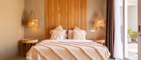 3 habitaciones, escritorio, tabla de planchar con plancha y wifi