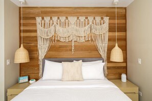 3 bedrooms, desk, iron/ironing board, travel crib - Mount Coolum Beachfront Abode with Private Rooftop (Coolum Region)