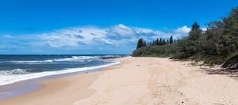 Four Pines Shelly Beach Retreat