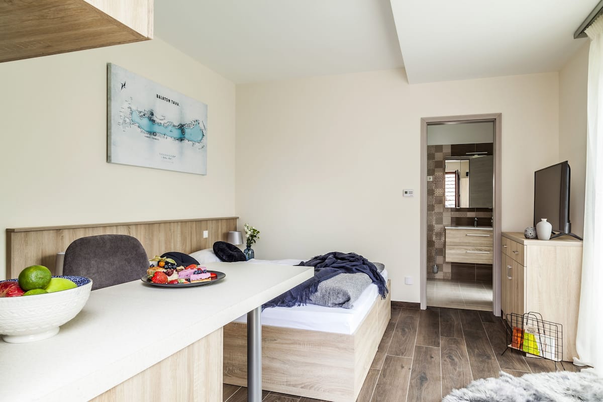 Design-Studio, Gartenblick | Wohnbereich