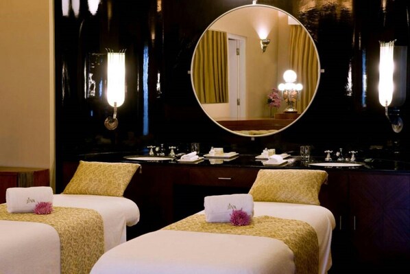 Free WiFi - Hotel Surya Palace (Chomu)