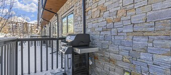 Brand New 6BR  Family Retreat