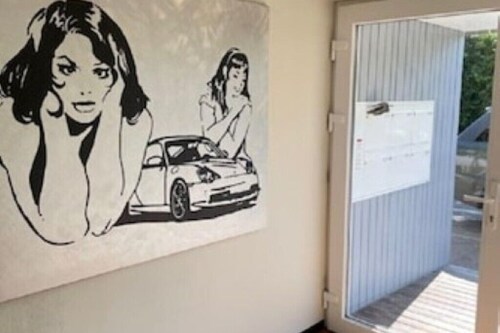 Moderne, neu renovierte Dachgeschoßwohnung in Karlsruhe