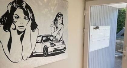 Moderne, neu renovierte Dachgeschoßwohnung in Karlsruhe