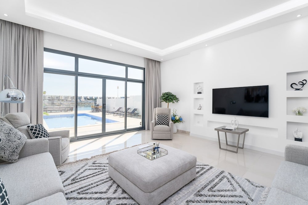Nasma Holiday Homes - Al Dana Villas
