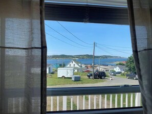 Interior - Hillside Cottage (Twillingate)