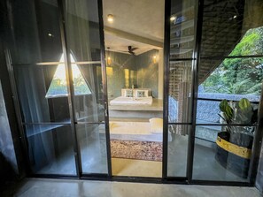Luxury-Villa, 2 Schlafzimmer, eigener Pool, Gartenblick (Two - Bedroom Villa with Garden View)