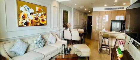 Téléviseur connecté, foyer