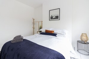 2 Schlafzimmer, Bügeleisen/Bügelbrett, WLAN, Bettwäsche
