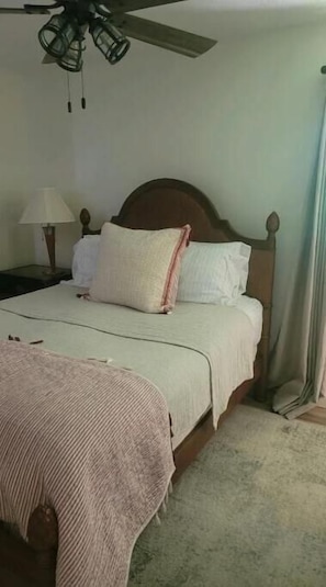 2 habitaciones, tabla de planchar con plancha y wifi gratis