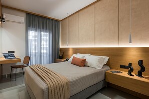 พรีเมียมอพาร์ทเมนท์ | 1 ห้องนอน, โต๊ะทำงาน, พื้นที่ทำงานแบบใช้แล็ปท็อป, ผ้าม่านกันแสง