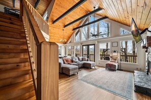 TV, peis og videospill