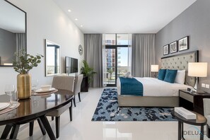 In-room safe, iron/ironing board, free WiFi, bed sheets - Gorgeous Studio Apartment in Damac Celestia B Dubai South by Deluxe Holiday Homes (Dubai)