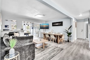 Smart TV, offices