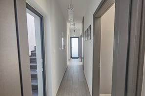 Vila, 3 quartos, piscina particular, vista para o jardim | Parte interna