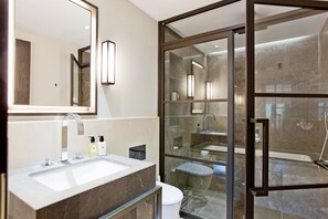 Apartment | 3 bedrooms - 3-bed Deluxe Apt 413 (London)