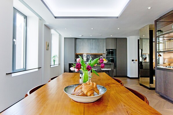 Apartment | 3 bedrooms - 3-bed Deluxe Apt 101 (London)