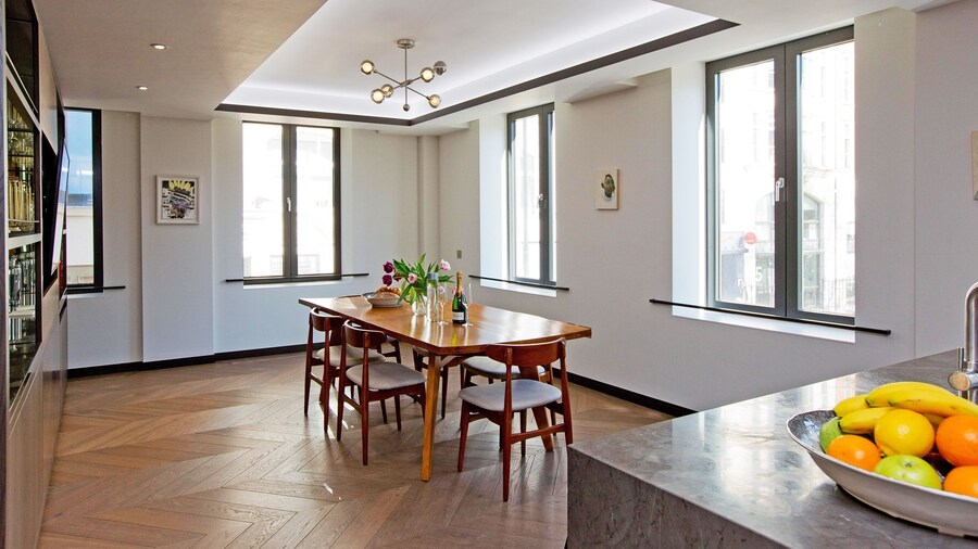 3-bed Deluxe Apt 101