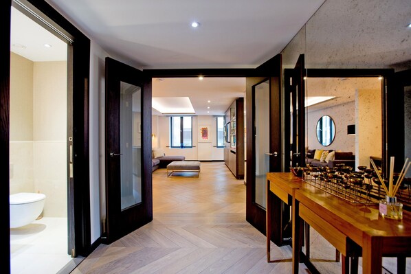 Apartment | 3 bedrooms - 3-bed Deluxe Apt 205 (London)