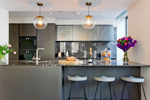 2-bed Superior Apt 208