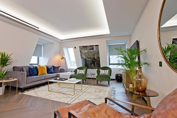 Apartment | 2 bedrooms - 2-bed Deluxe Apt 621 (London)