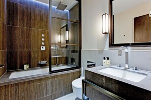 Apartment | 2 bedrooms - 2-bed Executive Apt 620 (London)