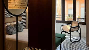2 habitaciones, tabla de planchar con plancha, wifi y ropa de cama
