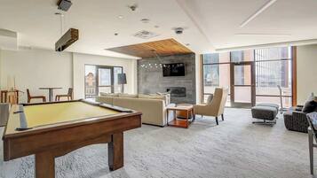 TV, offices