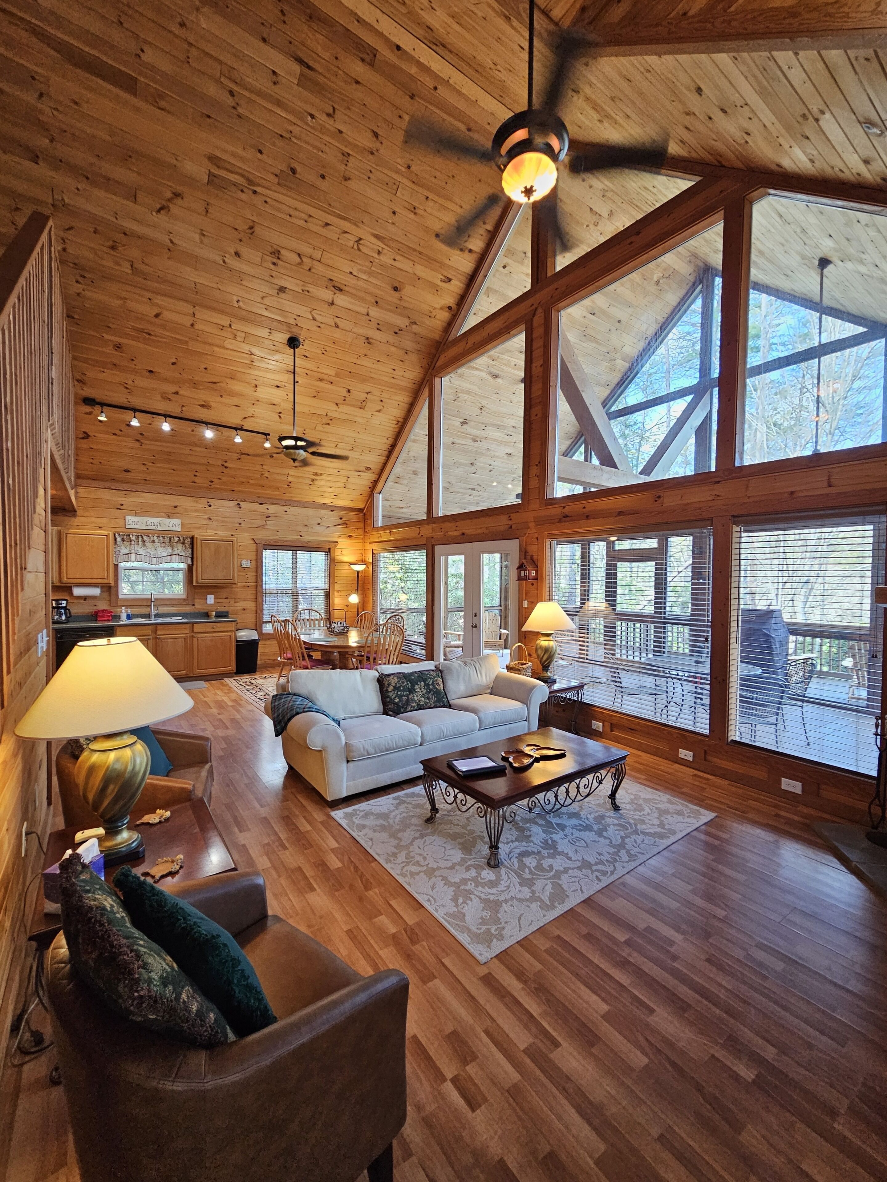 Smart TV, fireplace, DVD player