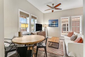 スマートテレビ