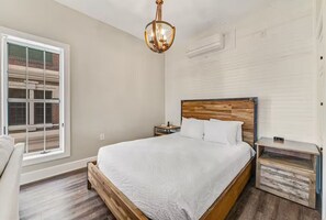 1 室のベッドルーム、アイロン / アイロン台、WiFi、ベッドシーツ