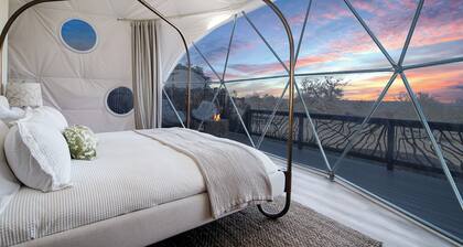 Luxurious Dome 1 - Private HotTub & FirePit - Amazing Views - Wildlife - Hiking