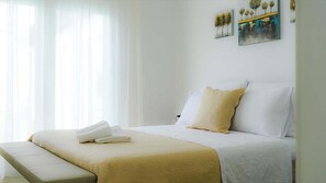 3 chambres, fer et planche Ă repasser, Wi-Fi, draps fournis