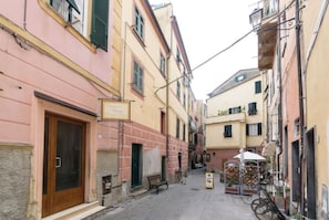 Exterior - Carla House - Monterosso Cinque Terre .- Citra011019-LT-0135 (Monterosso al Mare)