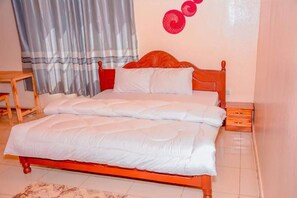 Apartment | 1 bedroom, iron/ironing board, free WiFi, bed sheets - Inviting 6-bedrooms Apartment in Kigali (Kigali)