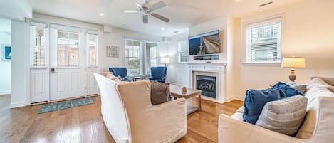 Smart TV, fireplace, books