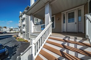 Exterior detail - Prime 5-BR Condo, Just 2 Blocks from Beach & Boardwalk in Central Ocean City (Ocean City)