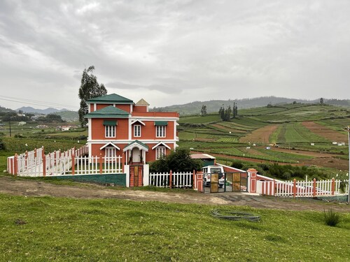 TeeStay RedFort Villa ,Ooty , The Nilgiris, Tamilnadu, India.