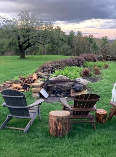 Saddle Hill Farm. Beautiful Rustic Charm, Peace & Quiet! Dirt Roads, 100 Acres