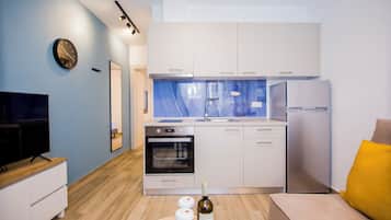 Apartment, 1 Bedroom | Private kitchen