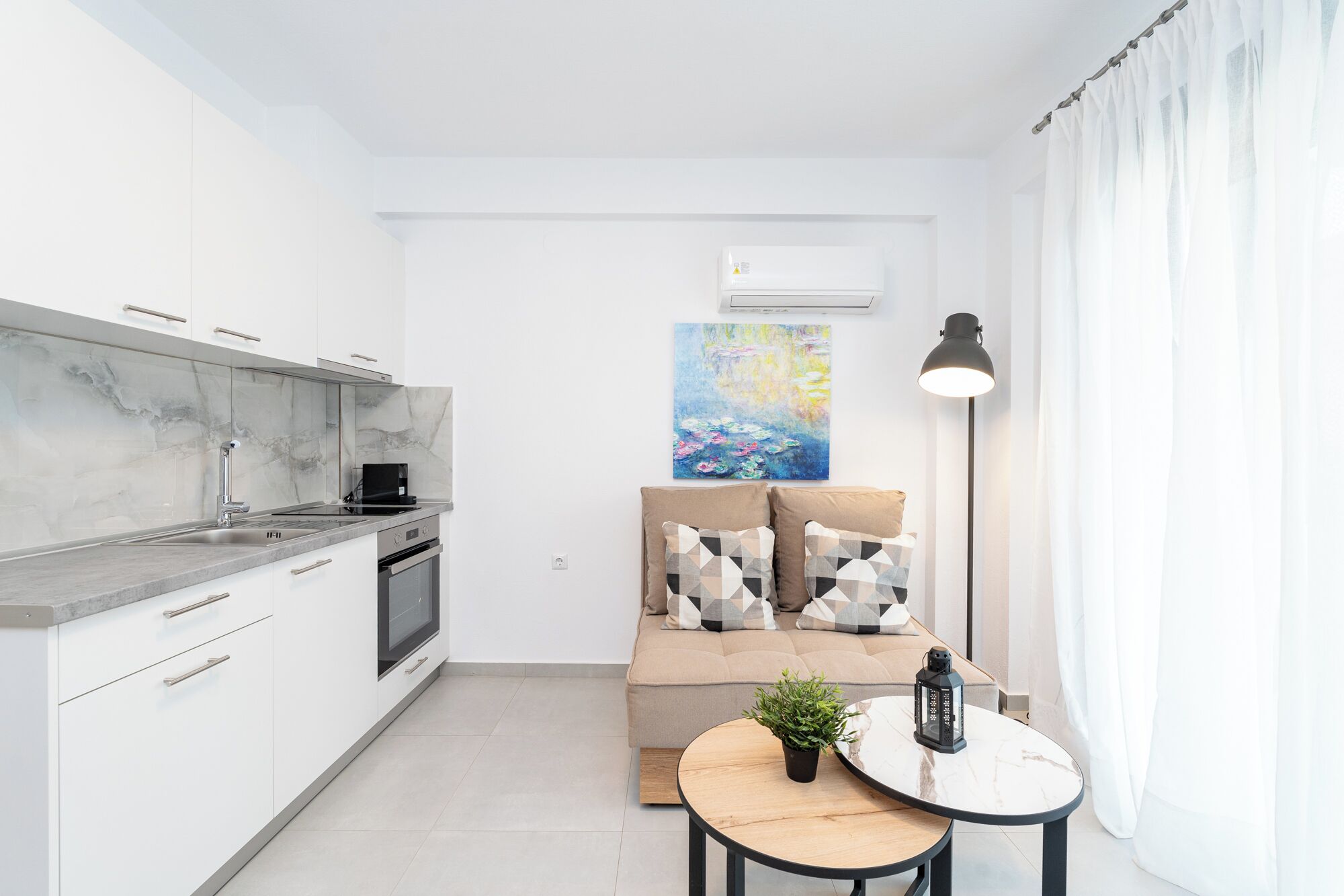 Apartamento, 1 quarto | Cozinha privada | Geladeira grande, fogão, cooktop, cafeteira/chaleira
