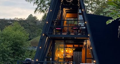 Unique Lake House breathtaking views
