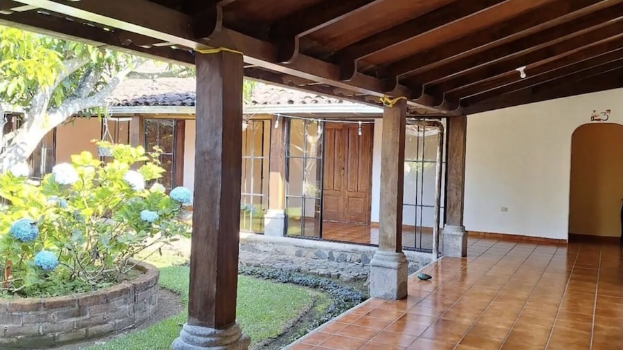 酒店与餐厅 Hacienda