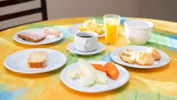 Desayuno buffet incluido todos los días