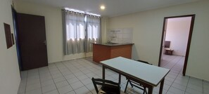 Superior Double Room, 1 Double Bed | Living area | TV - Smart Cataratas Hotel (Foz do Iguaçu)