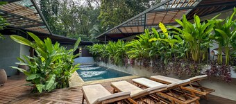 Caribbean Courtyard Villas 6 to 10 pp